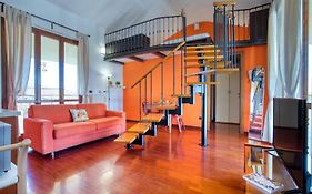 Caseospitali - Casa Niden Il Tuo Nido A Cernusco Vicino Alla Metro 2Pax
